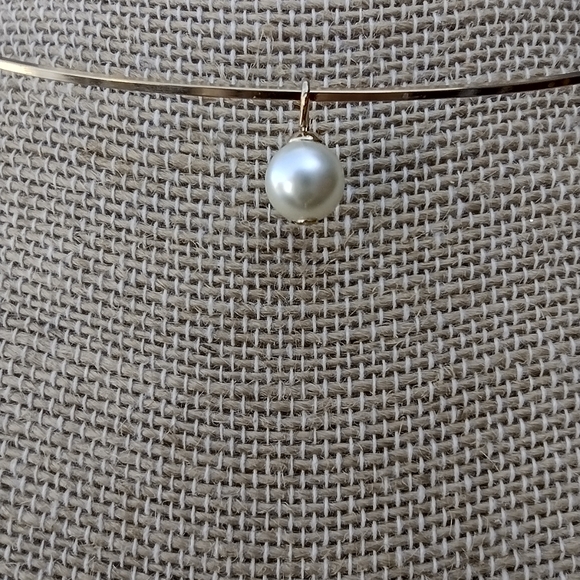 Vintage Sarah Coventry Gold Tone and Pearl Collar Necklace - Picture 5 of 6
